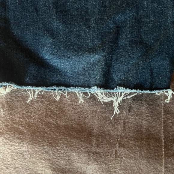 Medium Wash Wide-Leg Jeans w/Drawstring Waist - Picture 4 of 5